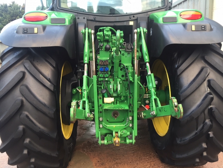 John Deere 6155R