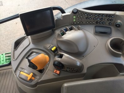 John Deere 6155R