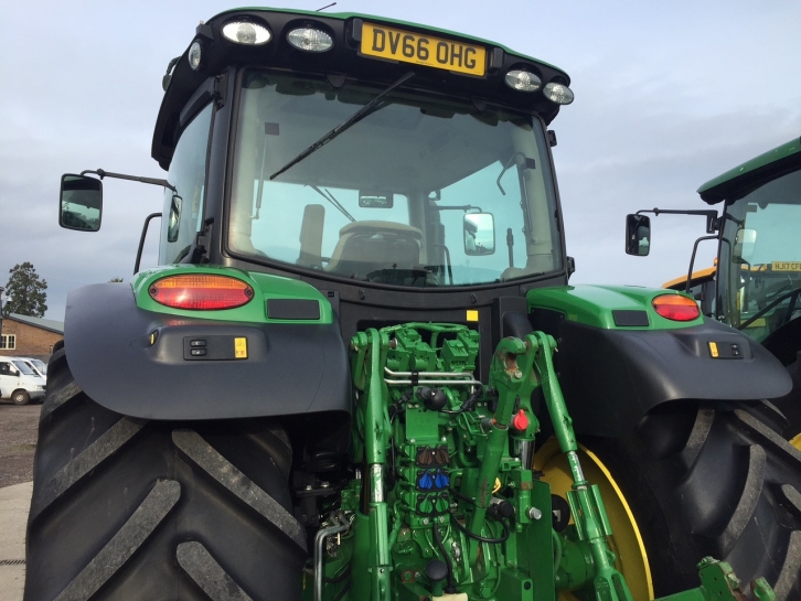 John Deere 6155R