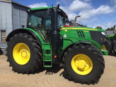John Deere 6175R
