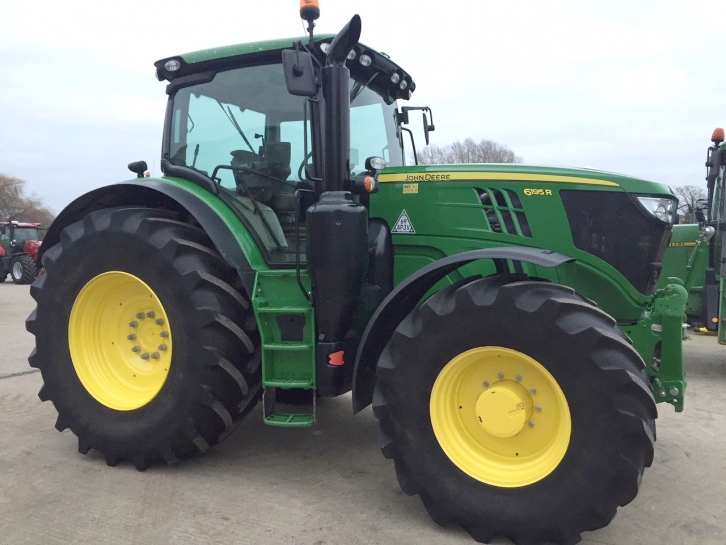 John Deere 6195R