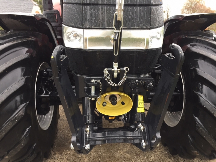 Case CVX 240