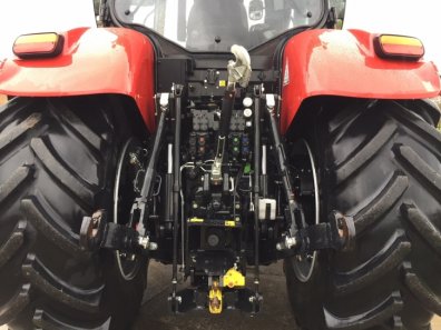 Case CVX 240