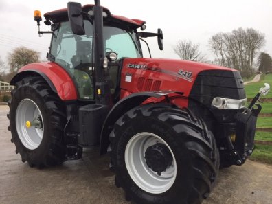 Case CVX 240