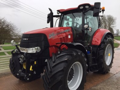 Case CVX 240