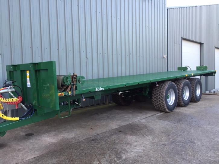 Bailey 16 Ton 33ft flat trailer