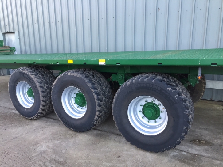 Bailey 16 Ton 33ft flat trailer