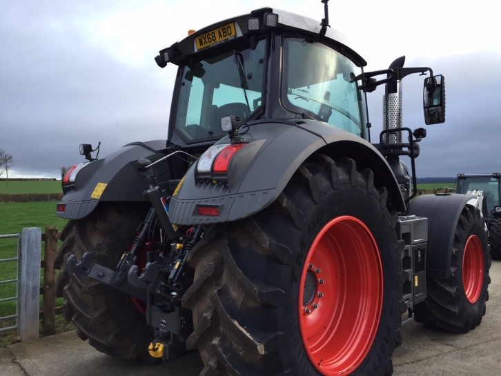 Fendt 828 Profi-Plus