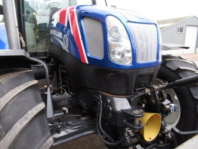 New Holland T6070