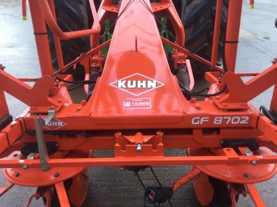 Kuhn GF 8702 Tedder