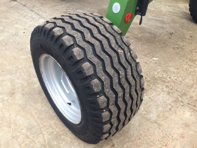 Krone Swadro TC880 Plus twin rotor rake