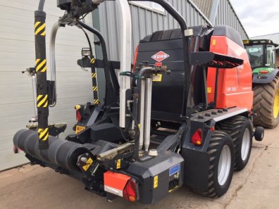 Kuhn VBP 2160 round baler wrapper