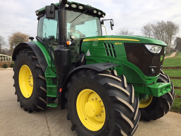 John Deere 6175R