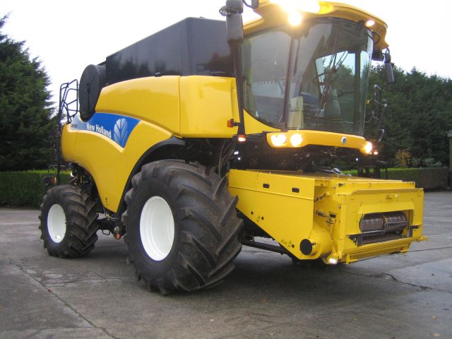 New Holland CR 9080 SL