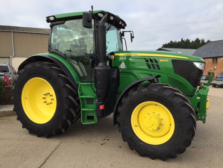 John Deere 6155R
