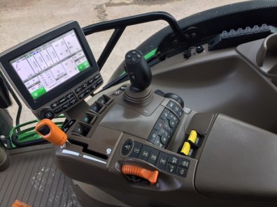 John Deere 6155R
