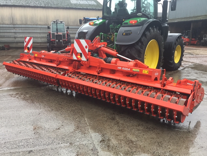 Kuhn HR6004 power harrow