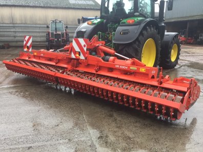 Kuhn HR6004 power harrow