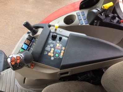Case Puma 165