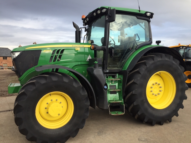 John Deere 6175R