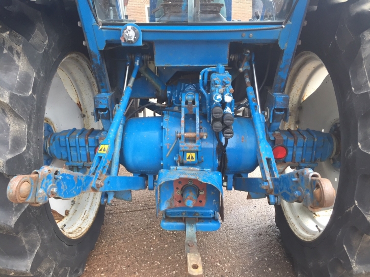 Ford 4610