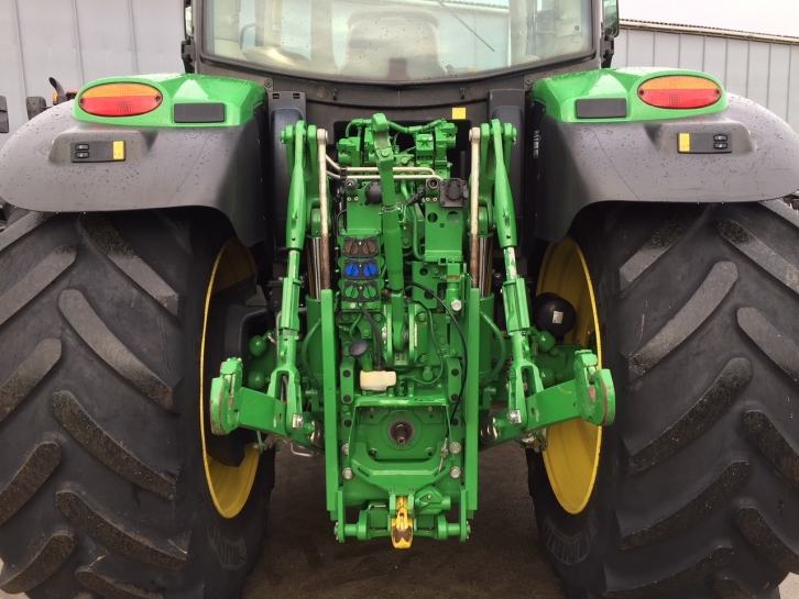 John Deere 6155R