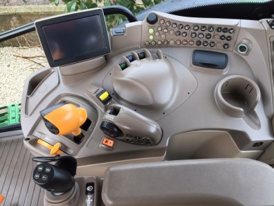 John Deere 6155R