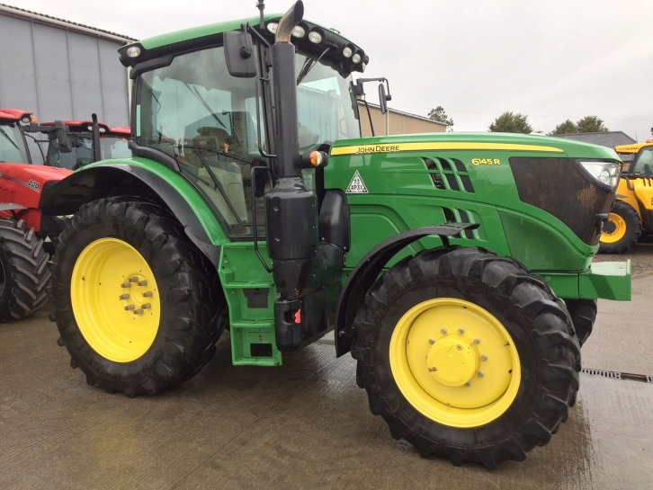 John Deere 6145R