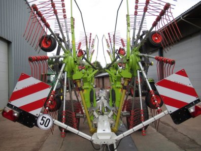Claas Liner 3600 4 rotor rake