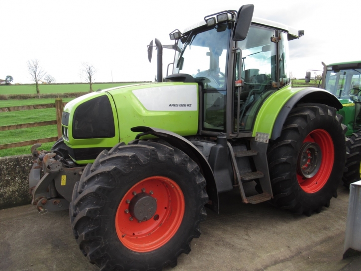 Claas Aries 826 RZ