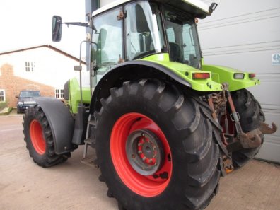 Claas Aries 826 RZ