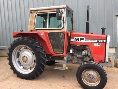 Massey Ferguson 575
