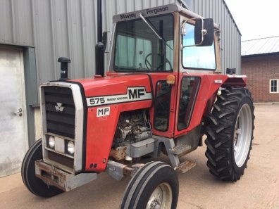 Massey Ferguson 575