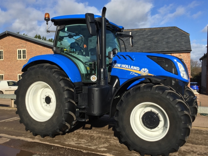 New Holland T7.190