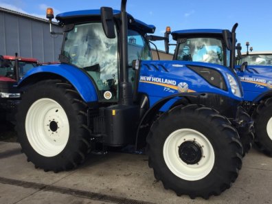 New Holland T7.210