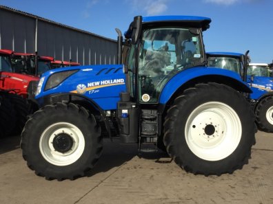 New Holland T7.210