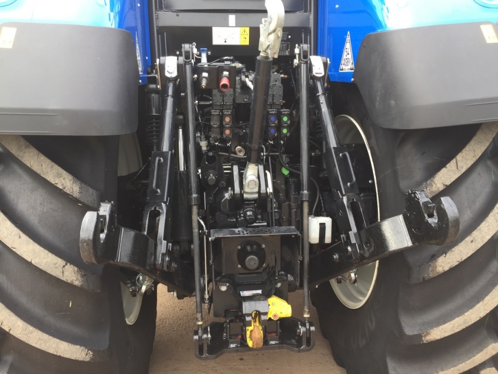 New Holland T7.315