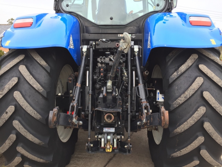 New Holland T7.250