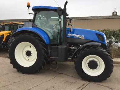 New Holland T7.250