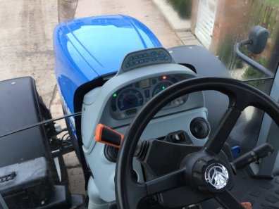 New Holland T7.250