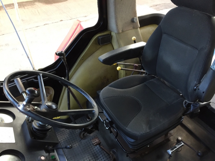 Case International 1255XL