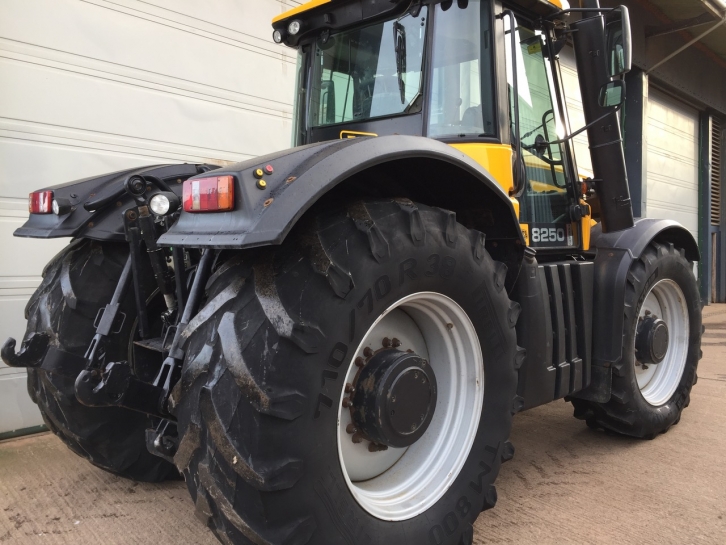 JCB 8250 Fastrac