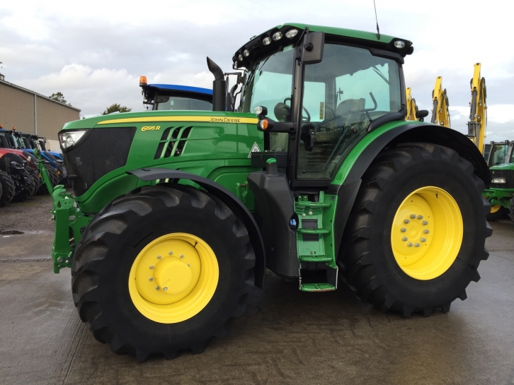 John Deere 6195R
