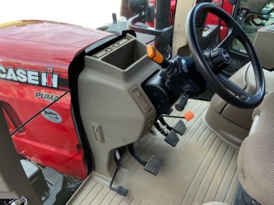 Case Puma 220