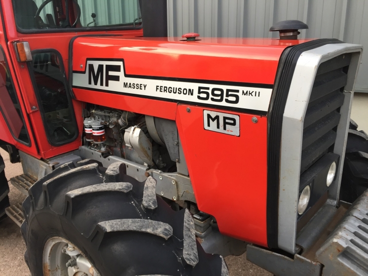 Massey Ferguson 595