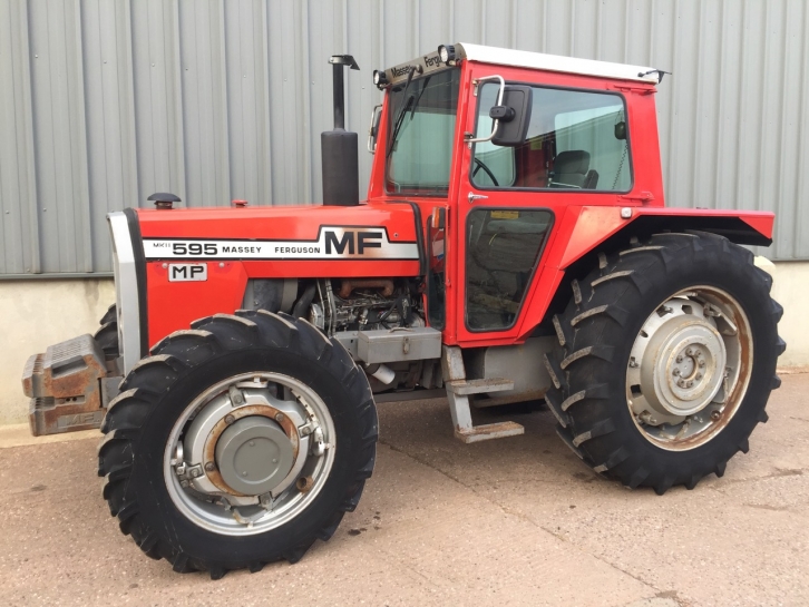 Massey Ferguson 595