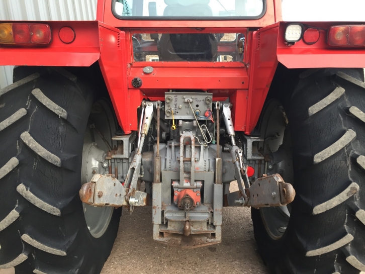 Massey Ferguson 595