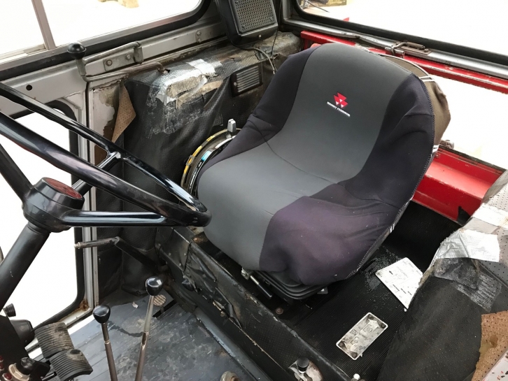 Massey Ferguson 590