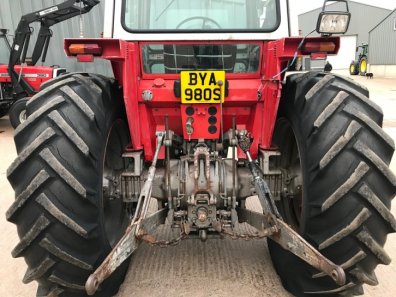 Massey Ferguson 590