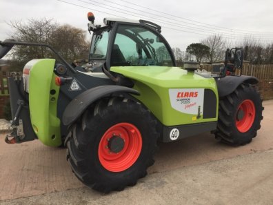 Claas Scorpion 7030